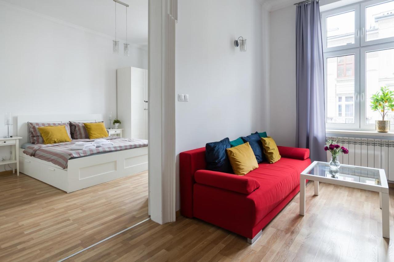 Discover Krakow Apartments - 3 Rakowicka St - Classic Apartments Near Main Station - Netflix Esterno foto