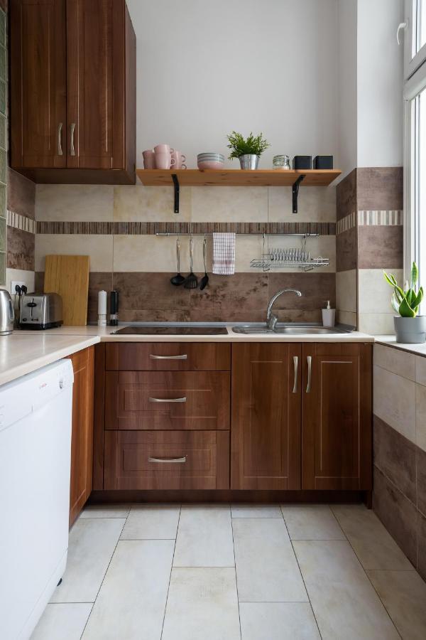 Discover Krakow Apartments - 3 Rakowicka St - Classic Apartments Near Main Station - Netflix Esterno foto