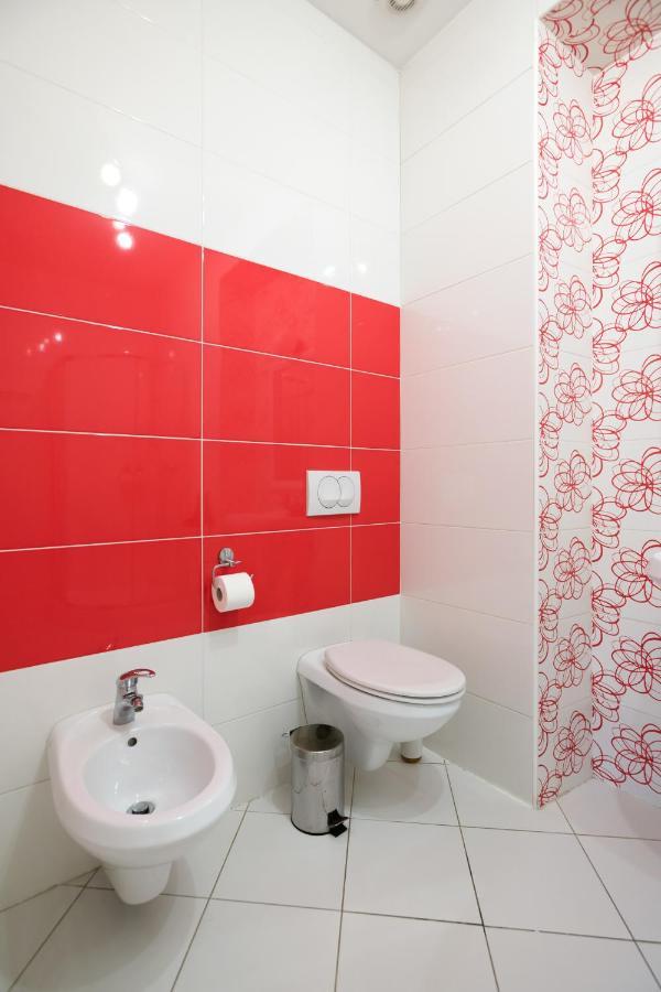 Discover Krakow Apartments - 3 Rakowicka St - Classic Apartments Near Main Station - Netflix Esterno foto